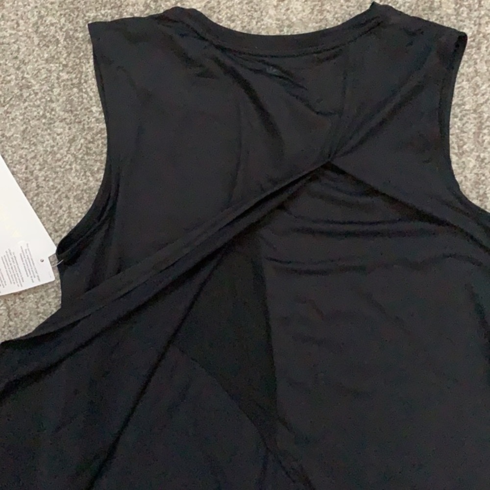 Athleta SunLover UPF 50+ Black Muscle Tank Large NWT - Picture 5 of 10